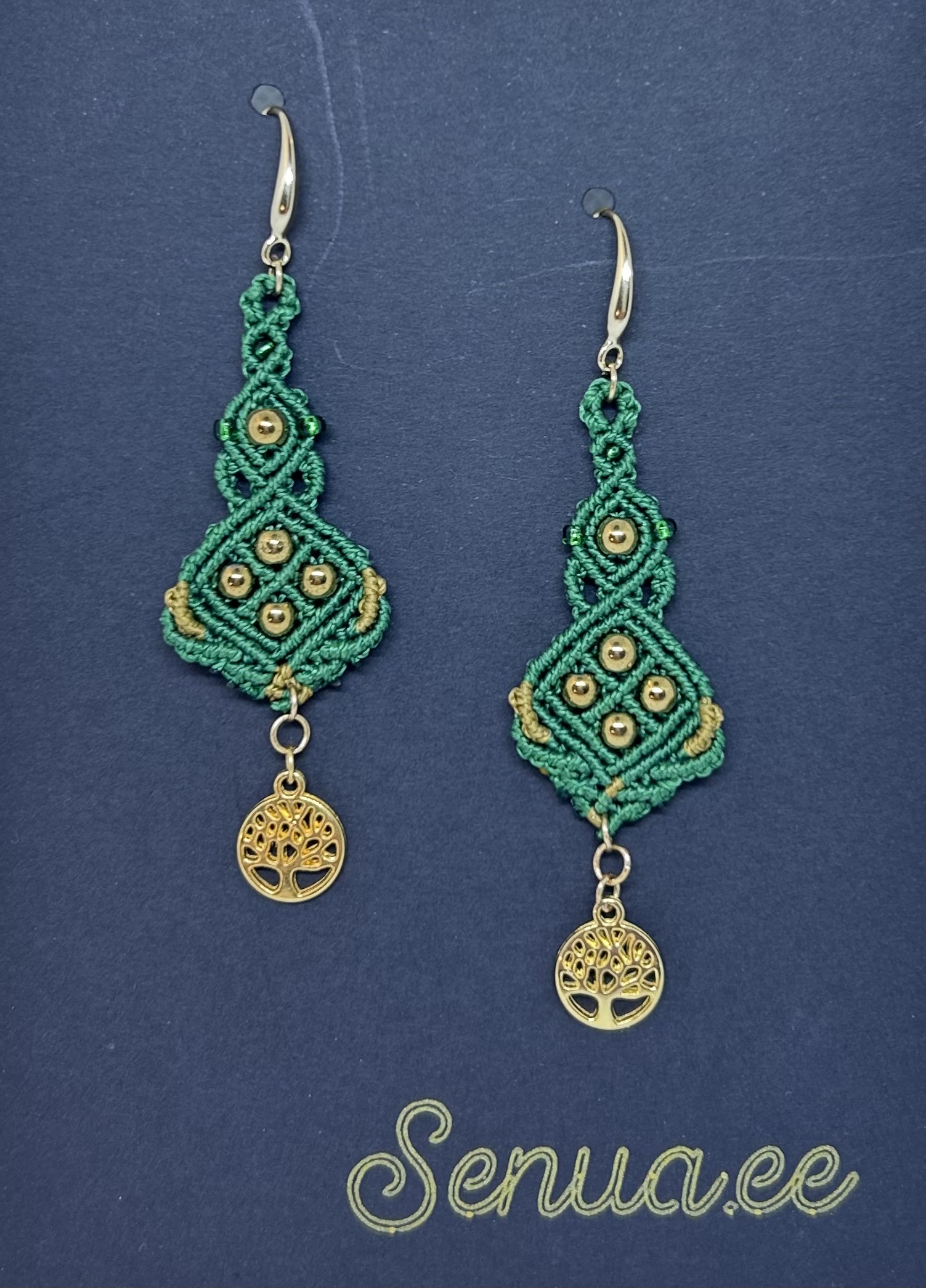 Rohelised, poovääriskivi hematiit, allergiavaba, käsitööehted - Image 2