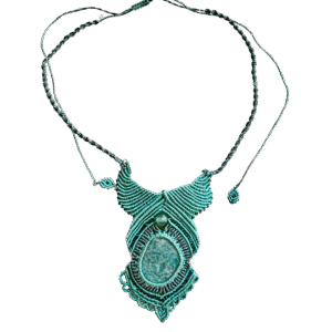 Roheline, aventuriin, kaelaehe, mikromakramee