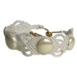 Valge käevõru, mageveepärl, mikromakramee käsitööehted